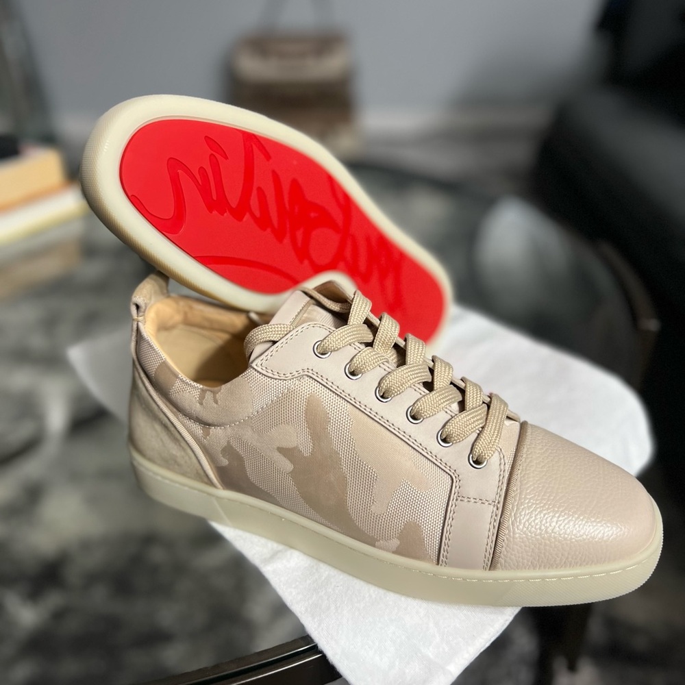 Christian Louboutin Sneaker